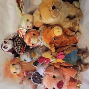 12 Zodiac Beannie Babies